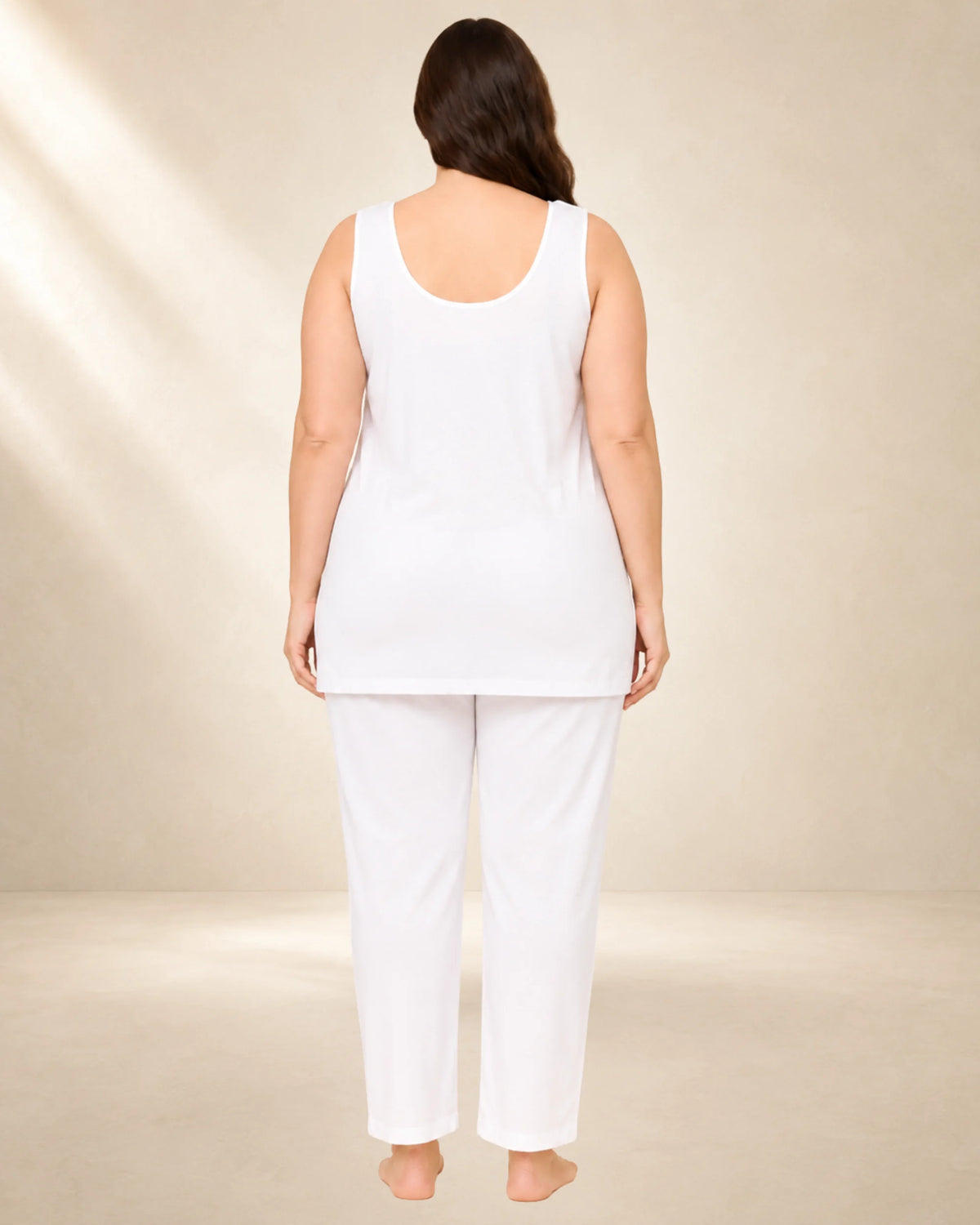 Women’s Plus Size White 28-Inch Short Inner Slip – 4XL–7XL