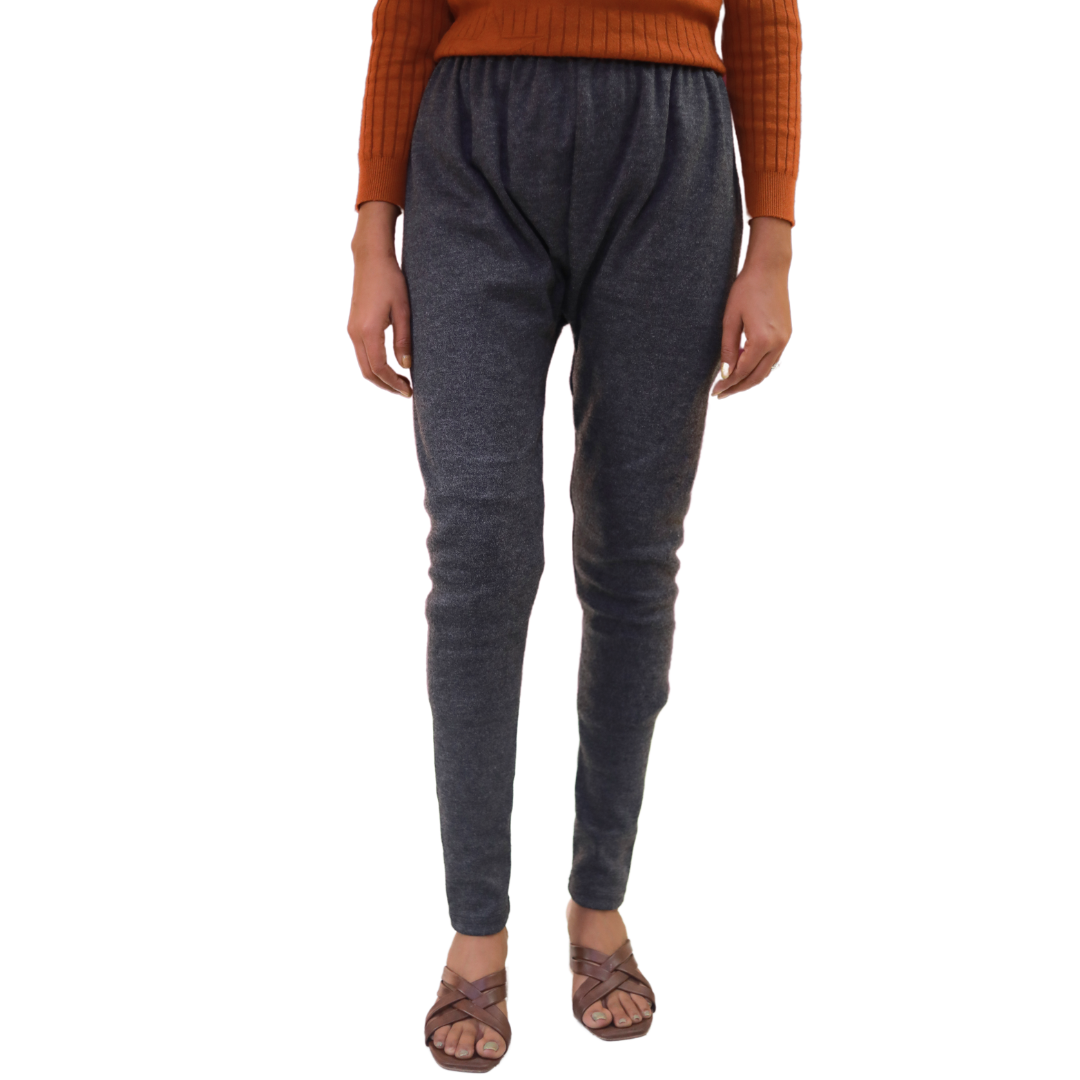 KURTIVERSE Dark Grey Plus Size Woolen Leggings, Winter Thermal Legging, 30-40 Inch Waist, Stretchable