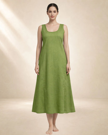 KURTIVERSE Women Green Poly Cotton Anarkali A-Line Inner Slip, 43 Inch Long