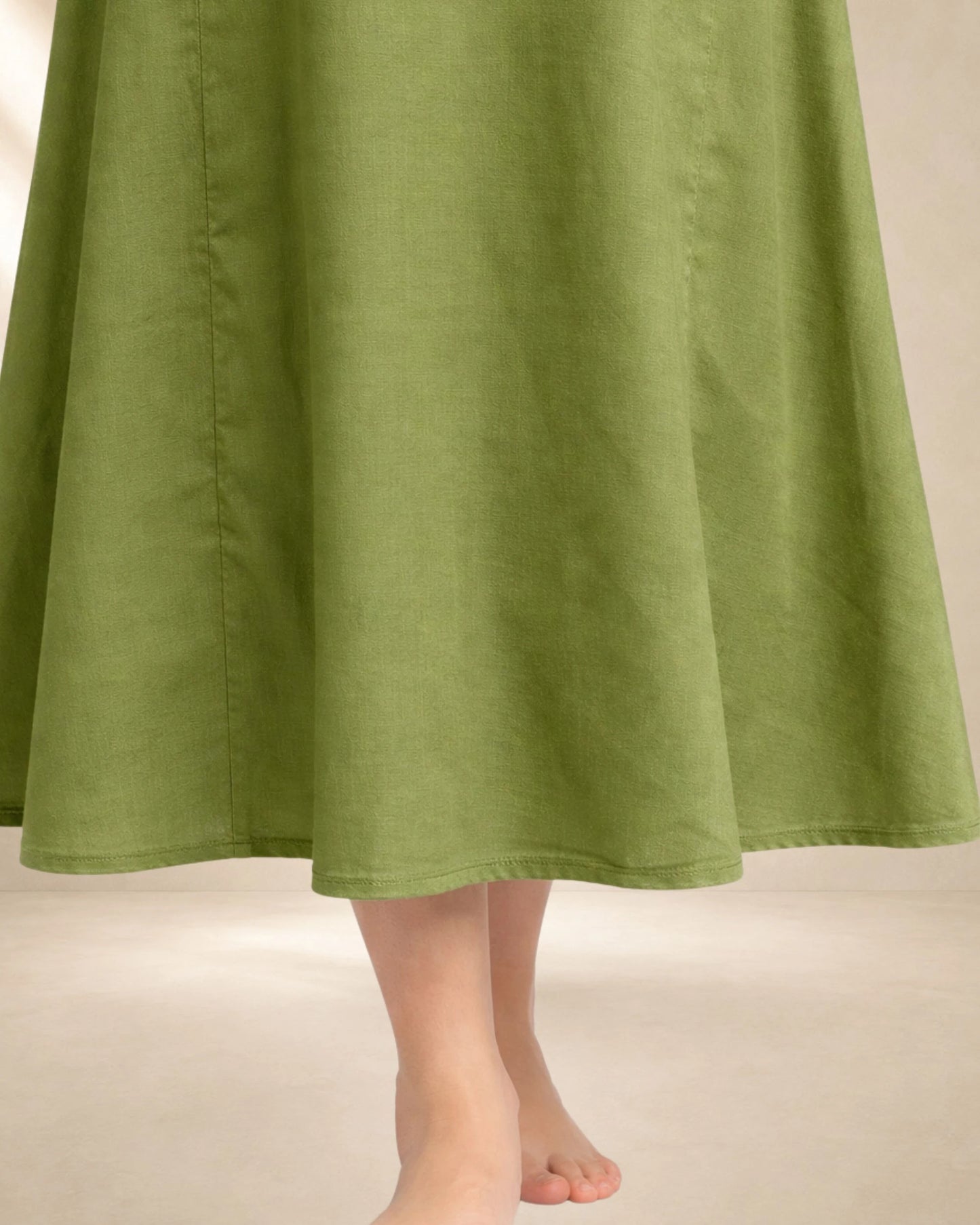 KURTIVERSE Women Green Poly Cotton Anarkali A-Line Inner Slip, 43 Inch Long