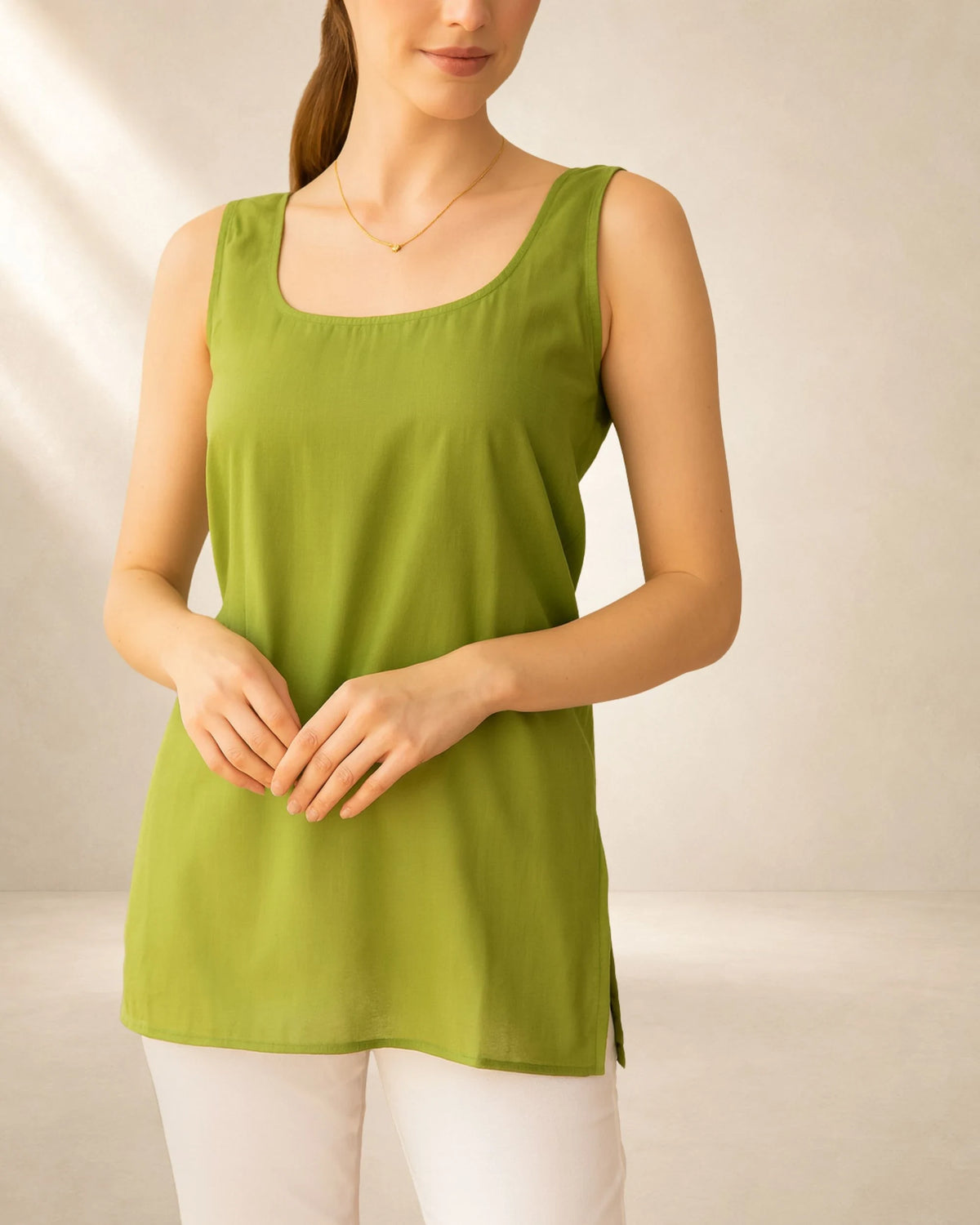 Women’s 28-Inch Short Inner Slip with Side Slits