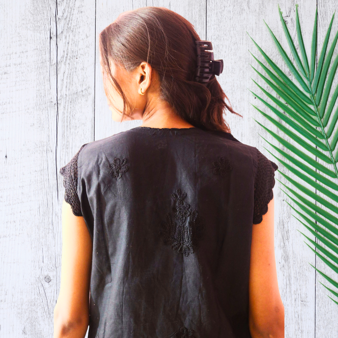 KurtiVerse Short Sleeve Cotton Chikan Embroidery Kurti for Women Black