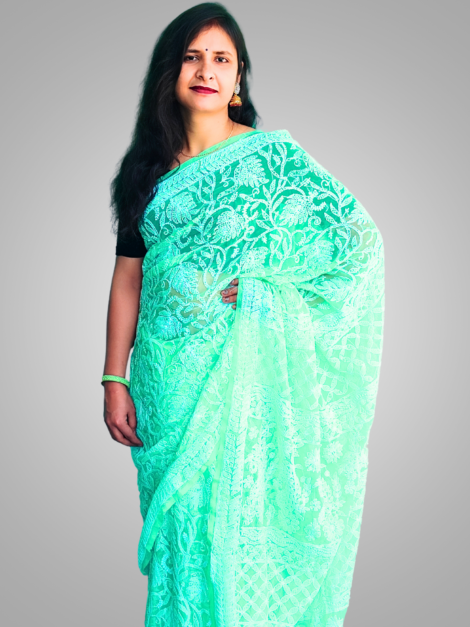 KURTIVERSE Chikan Hand Embroidered Georgette Saree with Blouse