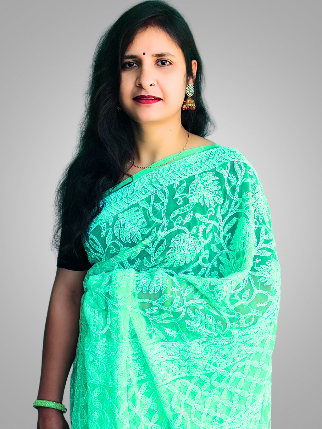 KURTIVERSE Chikan Hand Embroidered Georgette Saree with Blouse